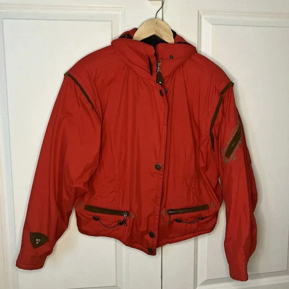 Obermeyer Wellington Red Cropped Ski Snowboarding Nordic Hooded  Jacket Womens 8 - Picture 1 of 10